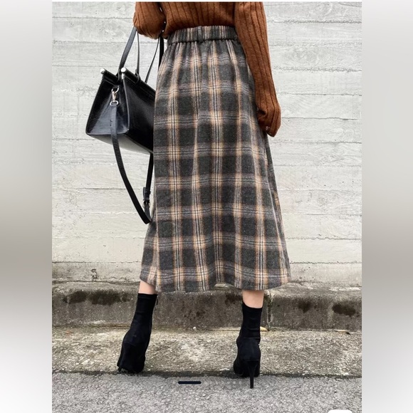 Chic Plaid A-Line Skirt in Gray and Orange Size XL - Picture 10 of 10